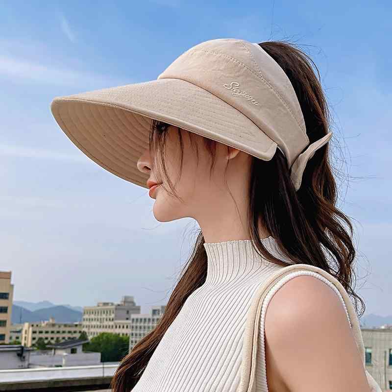 サンバイザー レディース つば広 日焼け防止 紫外線対策 日よけ 小顔効果 春夏 秋 シンプル あご紐付 りぼん サイズ調節 黒 紫 青