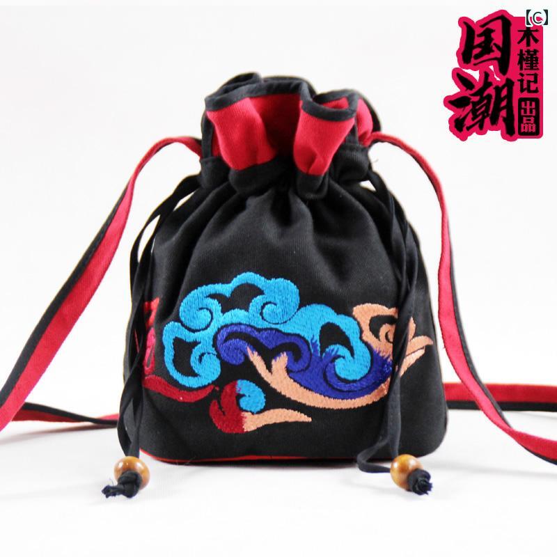 ショルダーバッグ レディース 斜めがけ 大人 巾着 母の日 プレゼント 小さめ 春夏 エスニック 刺繍 多用途 キャンバス バケツ キャンディー 女性