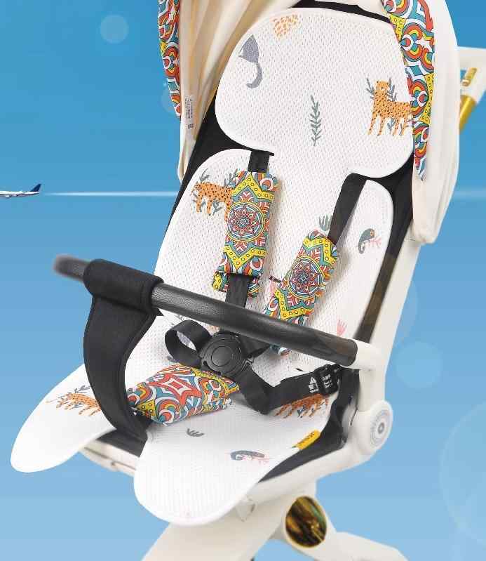 ベビーカー シート クッション 夏 新生児 メッシュ 涼しい 通気性 吸汗性 快適 3D 厚手 チェア ライナー 男の子 女の子 出産祝い シンプル 無地 アニマル 白