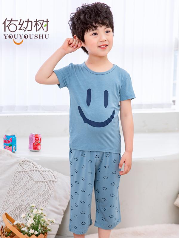 楽天フロントップ楽天市場店パジャマ キッズ ジュニア 男の子 半袖 ズボン クロップド 夏 涼しい ひんやり サラサラ セットアップ 130 140 150 ルームウェア 寝間着 ラウンドネック Tシャツ モダール 薄手 柔らかい ストレッチ 通気性 シンプル ブルー グレー