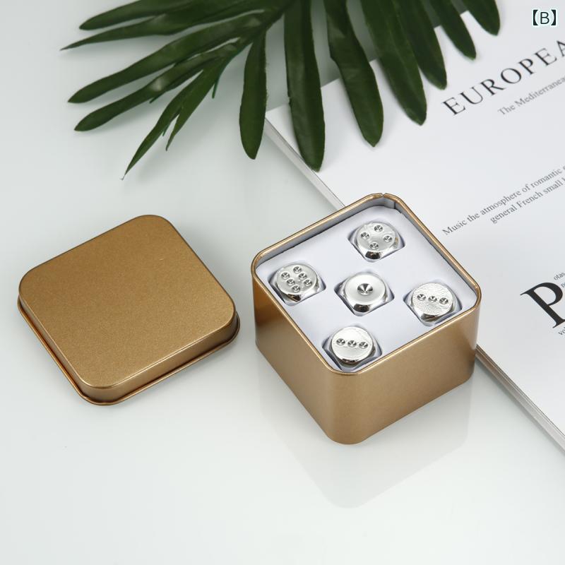 さいころ ゲーム おもちゃ パーティー 家庭用 バー セット チェス エンターテイメント 教材 ブリキボックス シルバー ゴールド ソリッドカラー カラフル プレゼント