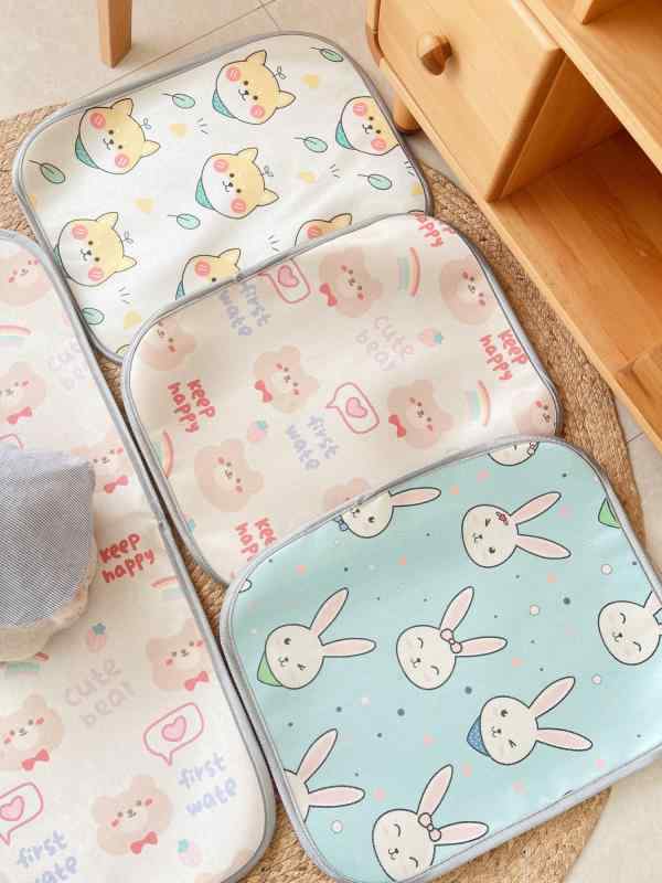 ペット マット 冷たい 冷却 クール パッド 通気性 犬 猫 小屋 ケージ 熱中症対策 夏バテ防止 睡眠 快適..