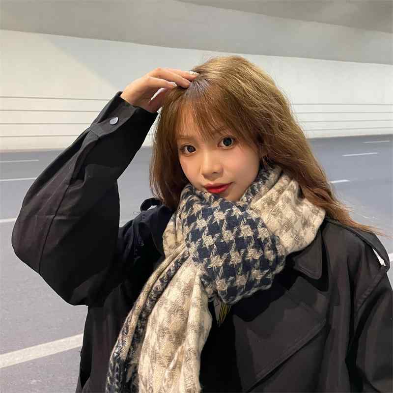 マフラー レディース 冬 韓国 ネックウォーマー ストール フリンジ リバーシブル 厚手 保温 防風 防寒 グッズ シンプル カジュアル ネイビー 茶 千鳥格子柄