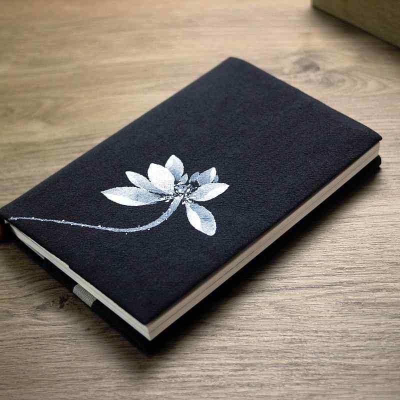 ブックカバー おしゃれ レトロ 綿 麻 中国風 芸術的 感触 布製 イエロー グレー 花柄 しおり紐付き 読..