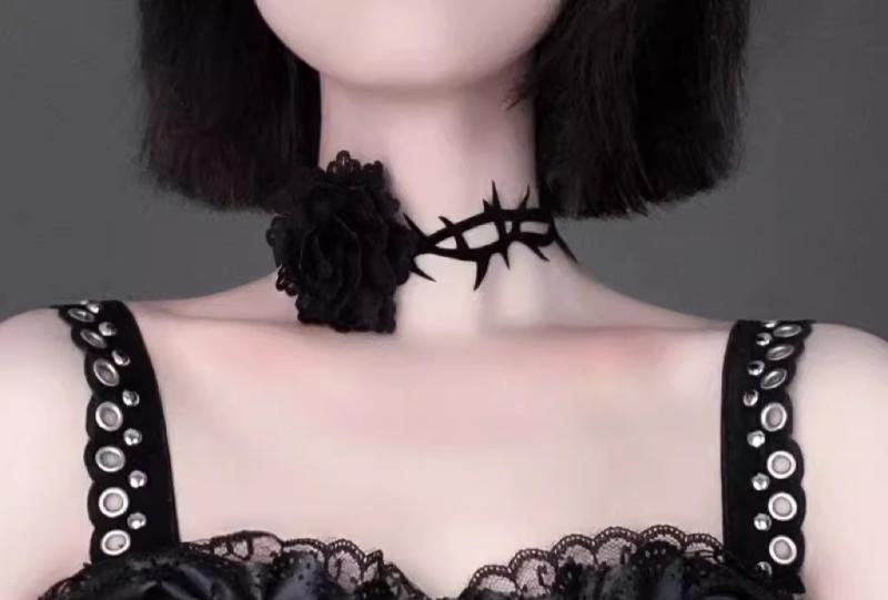 チョーカー 首 飾り 仮装 首輪 ロリータ ゴスロリ パンク ロック レトロ とげ ローズ ハロウィン アクセサリー レディース コスプレ 黒 赤