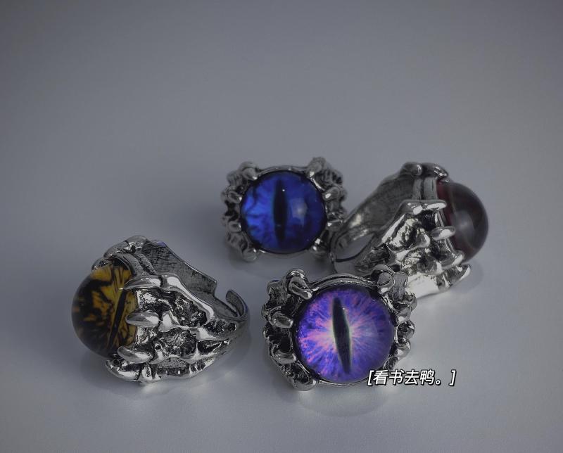 目玉 指輪 ハロウィン 大人 レディース メンズ ごつめ かっこいい デビルズアイ リング 爪 パンク ロック ロリータ ゴシック 悪魔 アクセサリー 小物 コ...