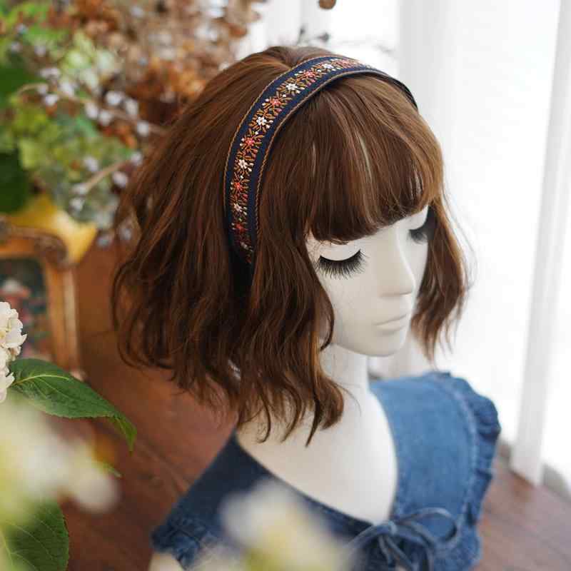 カチューシャ 刺繍 大人 幅広 太め かわいい 痛くない 前髪 花 リーフ 布 レディース ヘアアクセサリー アレンジ まとめ髪 白髪隠し フェミニン ガーリー 甘い お呼ばれ 普段使い 夏 レトロ エスニック ボヘミアン ボタニカル グリーン ブルー