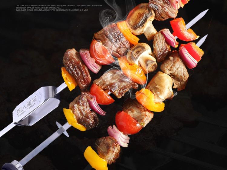 バーベキュー くし 6本 セット 52cm ステンレス鋼 木製ハンドル スライド式 錆びにくい 断熱 洗いやすい 家庭 アウトドア キャンプ