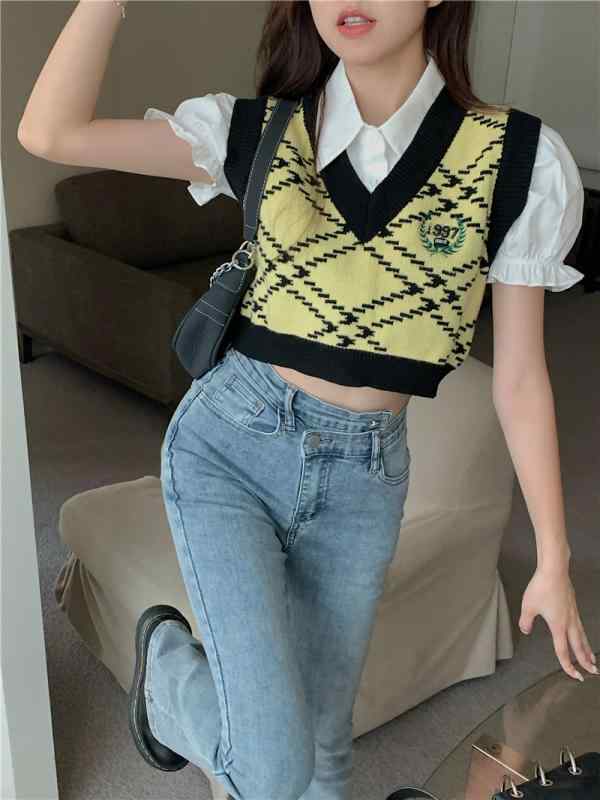Rakuten - ニットベスト レディース おしゃれ 春秋 Vネック ノースリーブ プルオーバー ショート トップス レイヤード 普段着 チェック柄 黄色