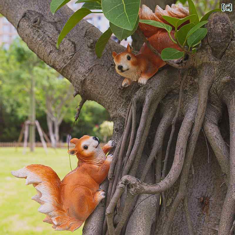 ガーデン オーナメント 雑貨 癒し かわいい 庭 玄関 バルコニー オブジェ 装飾 屋外 動物 小さな リス 樹脂 オレンジ 固定式 置物