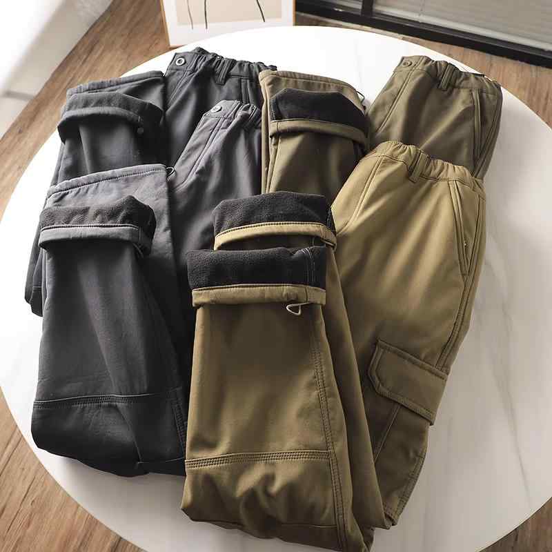 大きいサイズ カーゴパンツ メンズ おしゃれ 裏起毛 厚手 暖かい アウトドア 防風 冬 マルチポケット ストレート カジュアル アメリカン ロング 綿 ポリエステル 面ファスナー 黒 グレー 緑 シンプル 普段使い