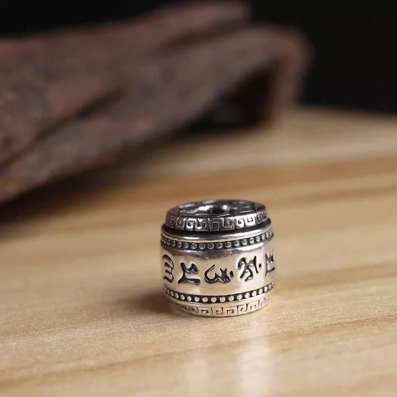 アクセサリー パーツ チベット 民族風 アンティーク調 伝統的 ハンドメイド チャーム スペーサー ビーズ 装飾 数珠 ブレスレット 個性的