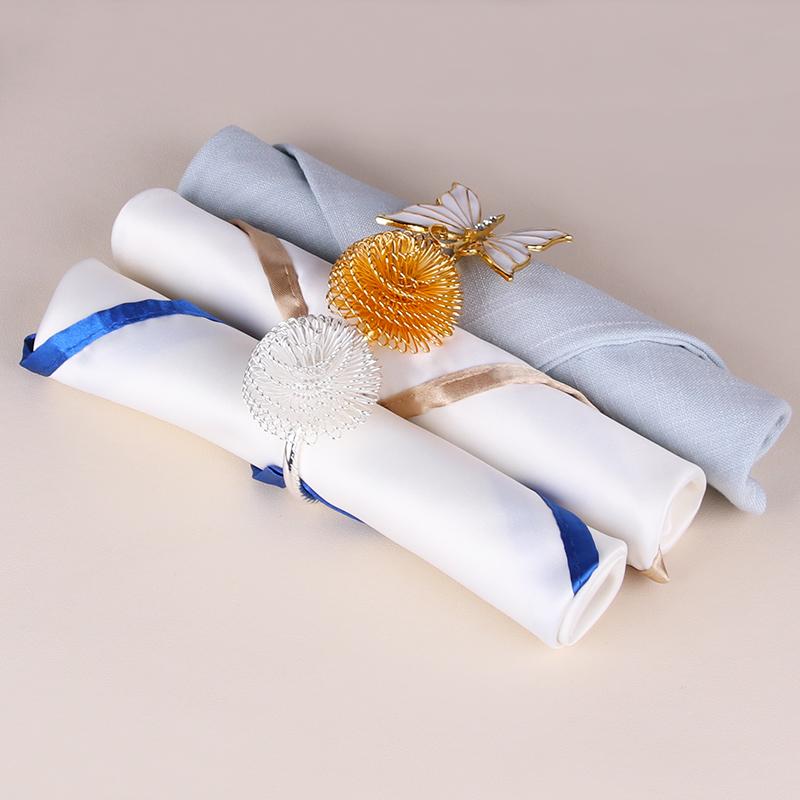 テーブルナプキン ナフキン リング 布 サテン コットン リネン 正方形 厚手 おしゃれ 北欧 敷布 ランチョンマット キッチンクロス 食卓 おもてなし コーディネート パーティー ホテル レストラン カフェ 蝶 松ぼっくり 白 青 ゴールド セット