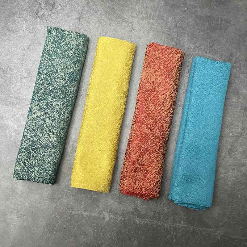 テーブルナプキン ナフキン 布 正方形 おしゃれ 敷布 ランチョンマット キッチンクロス リビング 食卓 おもてなし コーディネート セッティング 装飾 パーティー ホテル レストラン カフェ モダン エレガント 白 シャンパン 赤