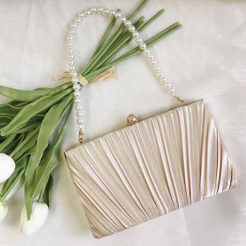 クラッチバッグ 結婚式 レディース お呼ばれ キャバ パーティー ドレス に 合う 華やか パール チェーン ハンドバッグ チャイナ ディナー 小さめ ウェア