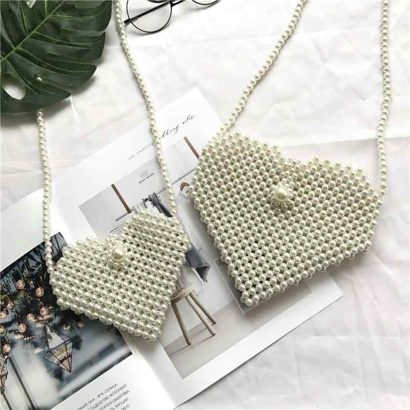ショルダーバッグ 小さめ かわいい 韓国 レディース パール ビーズ ソフト 斜め掛け ポシェット スマホ ディナー パーティー ハート 白