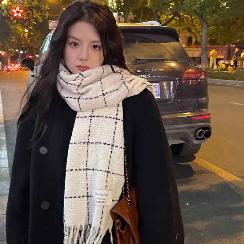 マフラー レディース チェック 柄 冬 暖かい ネックウォーマー ショール 韓国 長方形 ロング フリンジ 柔らかい おしゃれ 上品 防寒対策 保温 アイボリー 茶