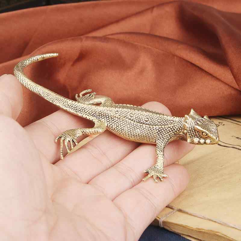 インテリア オブジェ 置物 真鍮 ツノトカゲ 卓上 装飾 彫刻 工芸品 茶玩 雑貨 コレクション アンティーク調 リアル 動物 フィギュア おしゃれ ギフト