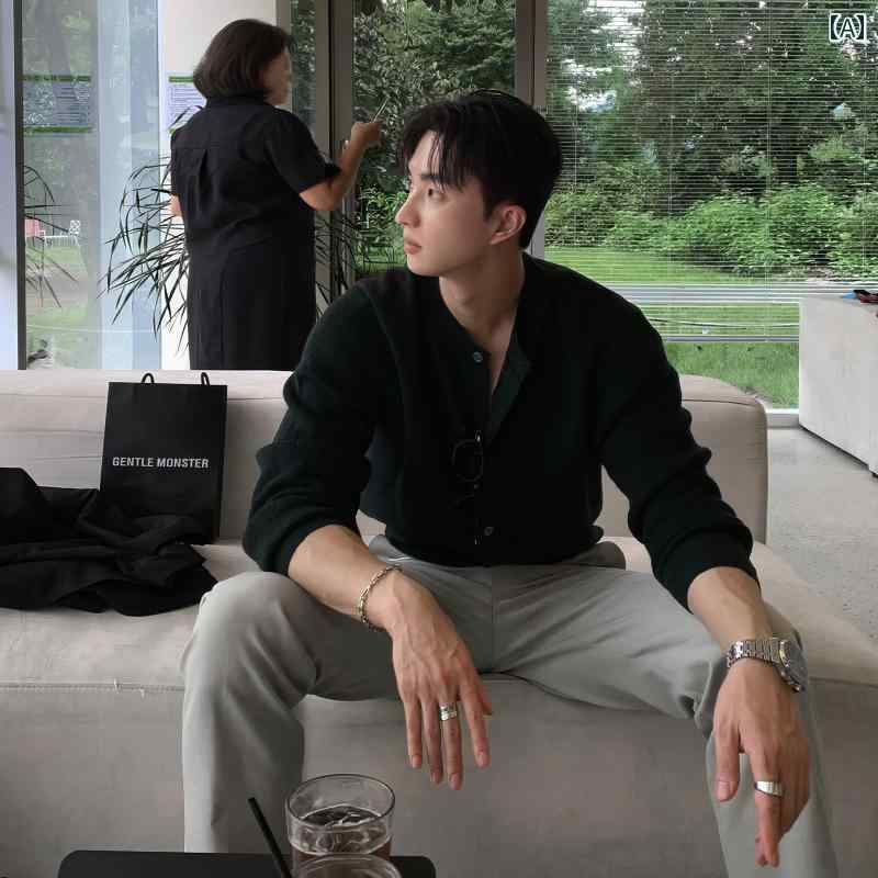 メンズ カーディガン ジャケット 男性 紳士 韓国 春秋 ニット セーター カジュアル 普段使い ルーズ ゆったり 緑 黒 茶色 無地 リブ ボタン クルーネック