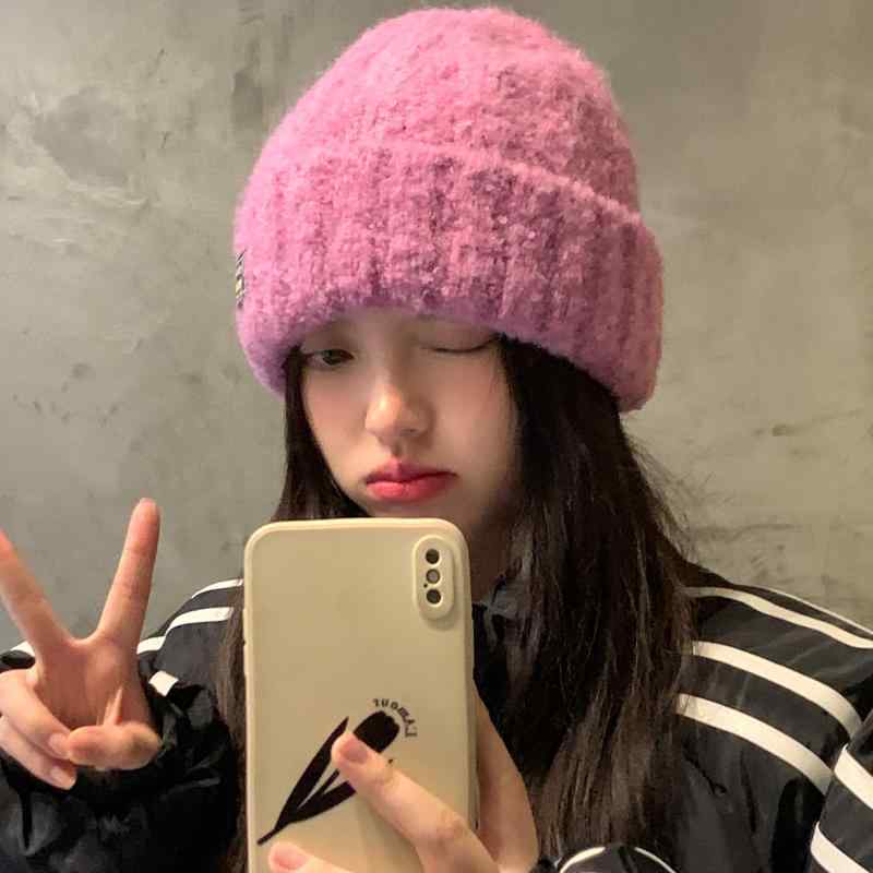 ニット帽 レディース おしゃれ 秋冬 ビーニー 韓国 大きめ ウール アクリル リブ 防寒 暖かい ワッチキャップ 帽子 耳 保護 パイル 厚手 もこもこ 柔らかい 小顔効果 シンプル カジュアル ストリート 普段使い お出かけ 旅行 ピンク 白 カーキ