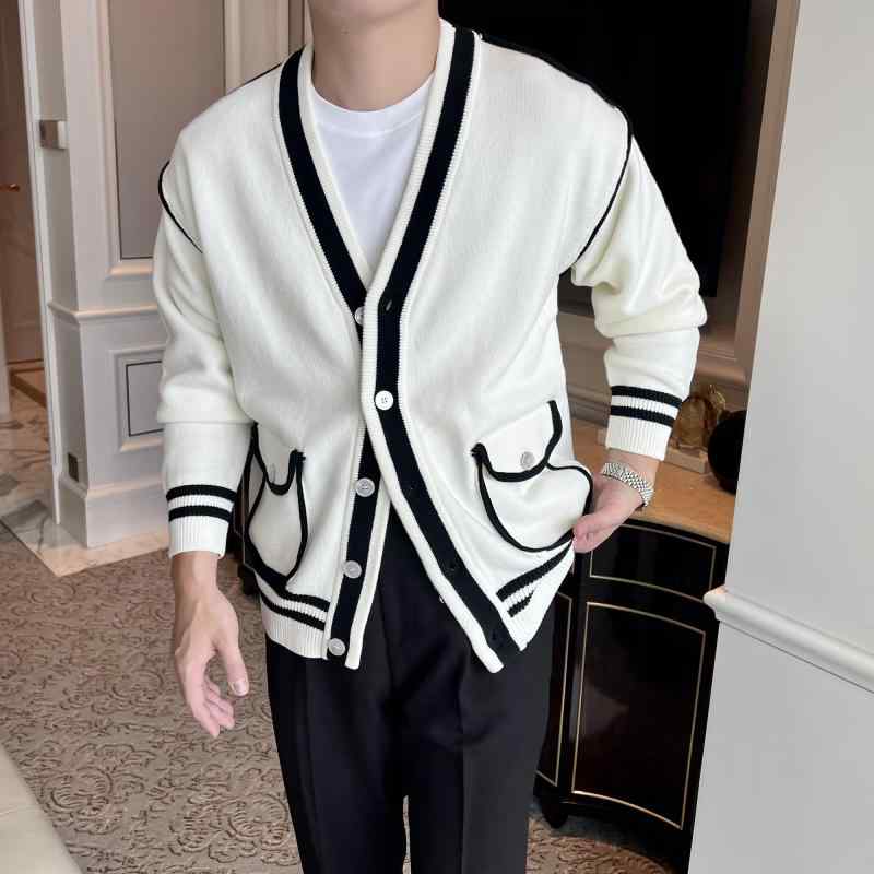カーディガン メンズ 大人 トップス 韓国 Vネック ボタン シングルブレスト ポケット 長袖 秋冬 軽量 カジュアル おしゃれ ライン 黒 白