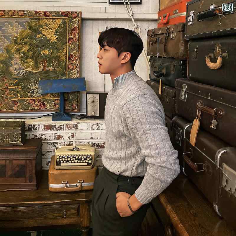 ニット メンズ セーター 厚手 ハーフジップ 長袖 スリム ケーブル編み シンプル カジュアル 暖かい 柔らかい 普段使い アウトドア 白 黒 グレー