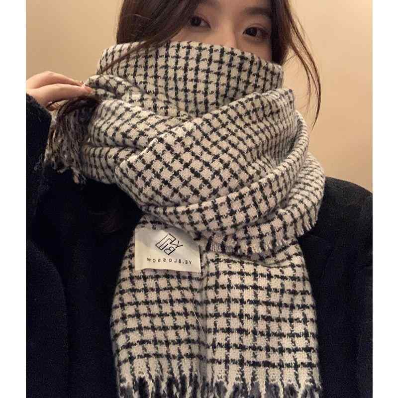 レディース マフラー 防寒 フリンジ 女性 メンズ 男性 ユニセックス 冬 厚手 ネックカバー 韓国 保温 暖かい 柔らかい カジュアル 普段使い レジャー 通勤 通学 おしゃれ チェック柄 黒 緑 アイボリー