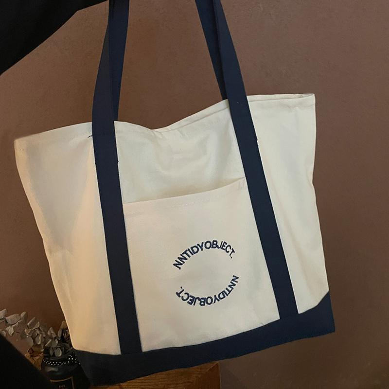 バッグの硬さ：ソフト裏地素材: キャンバス該当シーン：レジャー形状: 長方形サイズ: L素材: キャンバス