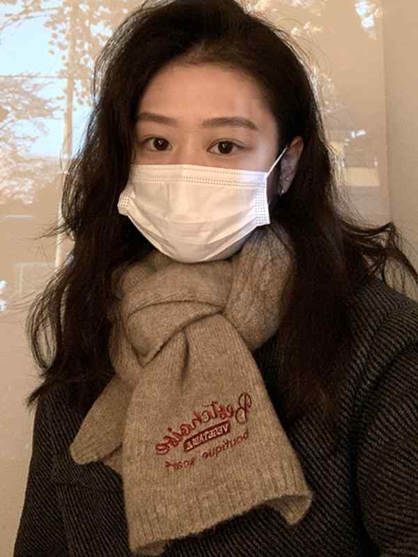 マフラー レディース 冬 ウール 韓国 防寒 厚手 暖かい ニット 普段使い アウトドア カジュアル 英字 ロゴ 刺繡 ワンポイント 柔らかい 茶 黒 ピンク