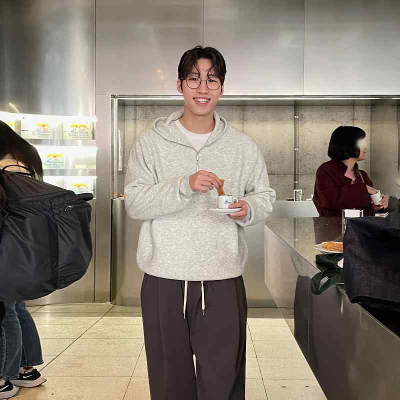 おしゃれ セーター メンズ 男性 紳士 韓国 秋冬 長袖 トップス フーディー カジュアル 普段使い ゆったり グレー ハーフジップ リブ 無地(4.0)