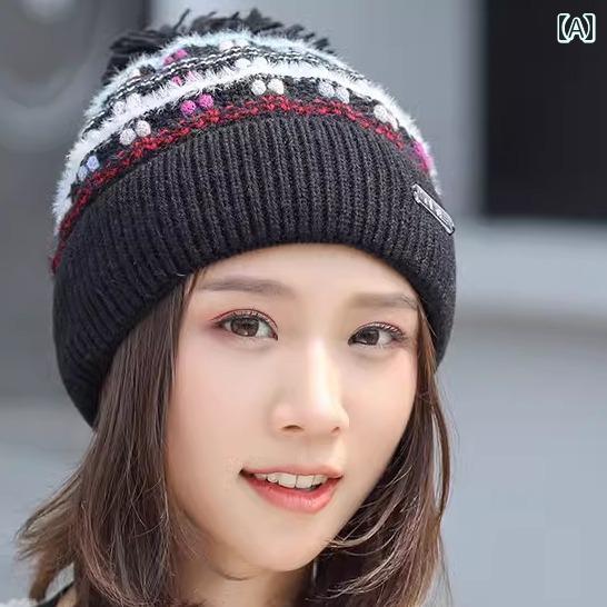 おしゃれ ニット帽 レディース 秋冬 防寒 暖かい 裏地付 厚手 小顔効果 耳保護 ウール ポンポン 旅行 アウトドア 韓国 カジュアル 黒