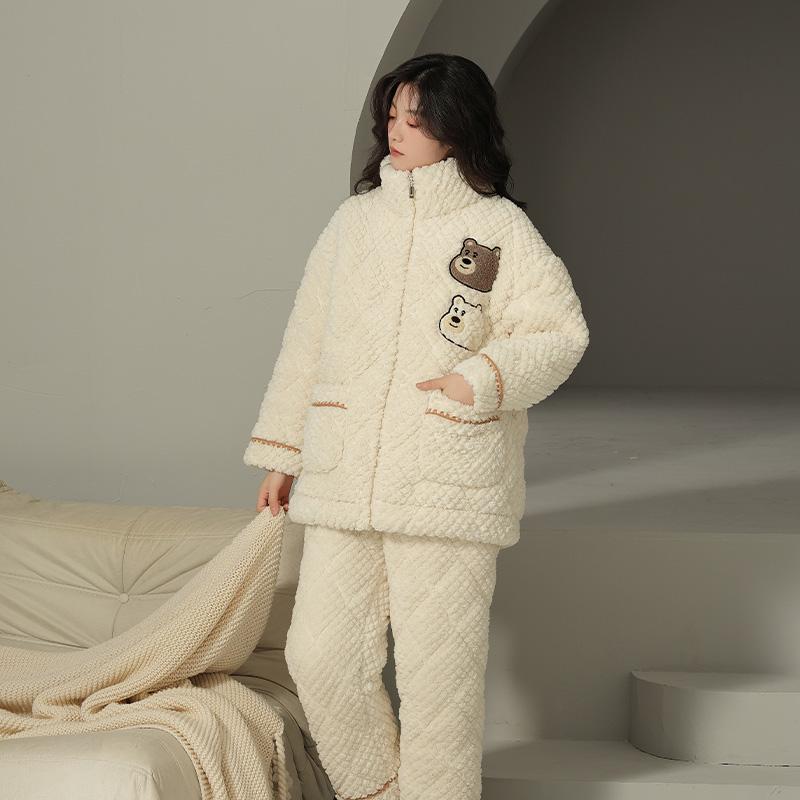 パジャマ レディース 秋冬 上下セット キルティング 立ち襟 もこもこ ルームウェア 部屋着 厚手 暖かい 裏地付き 長袖 ジップアップ ズボン ウエストゴム 柔らかい 快適 かわいい くま 大きいサイズ