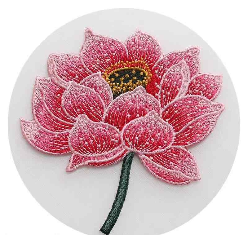 ワッペン 刺繍 花 蓮 縫い付け ハンドメイド 装飾 リメイク 補修 衣類 バッグ エスニック チャイナ風 大人 おしゃれ エレガント 赤 紫 ピンク