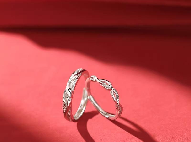 ヘビ指輪 カップル ペア メンズ レディース スネーク リング アクセサリー 装飾 小物 キラキラ プレゼ..