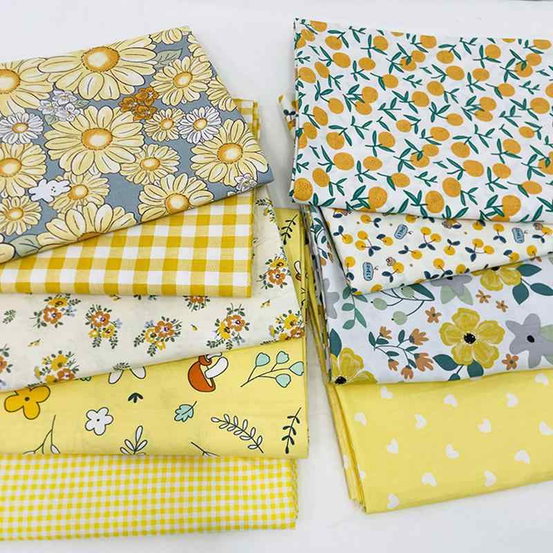 Cotton （Patterned Cloth） - 生地 コットン ツイル 布 おしゃれ 花柄 向日葵 ボタニカル うさぎ ハート チェック プリント 幅160 長さ100cm ハンドメイド リメイク 手作り 服飾 手芸 材料 素材 資材 雑貨 入学 準備 バック ポーチ 衣類 パッチワーク 寝具 黄色