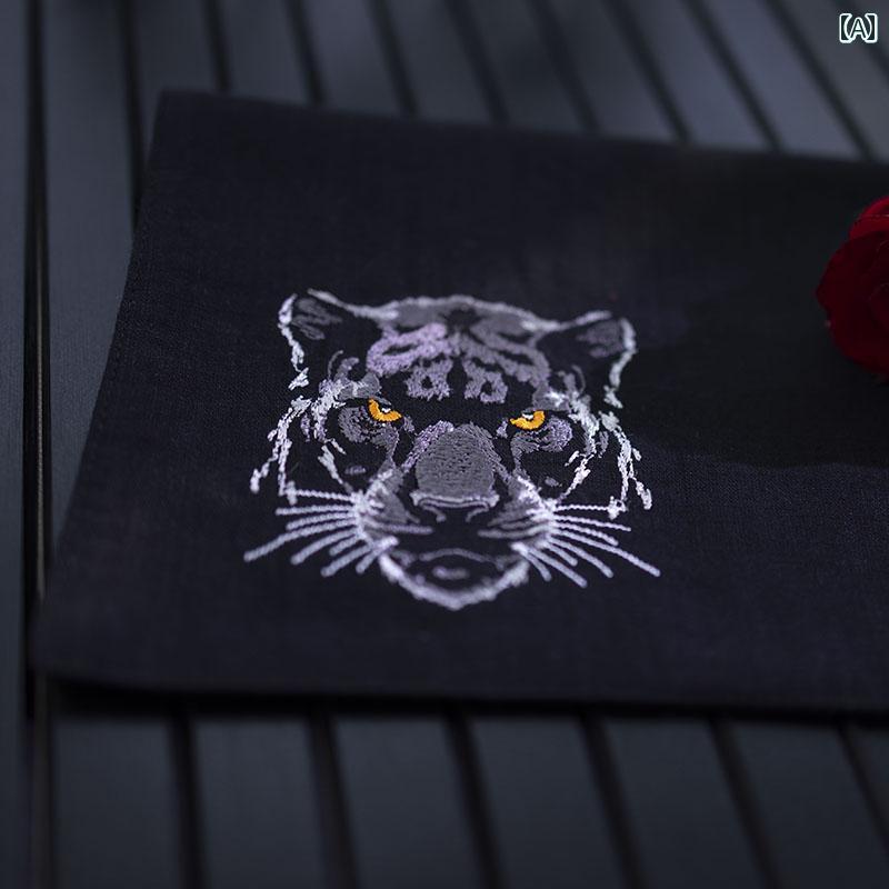 ハンカチ プレゼント 男性 綿 ダークヒョウ柄 刺繍 レトロ 吸汗性 手ぬぐい 小さめ 正方形 バレンタイン 父の日 退職 おしゃれ 黒 グレー 青