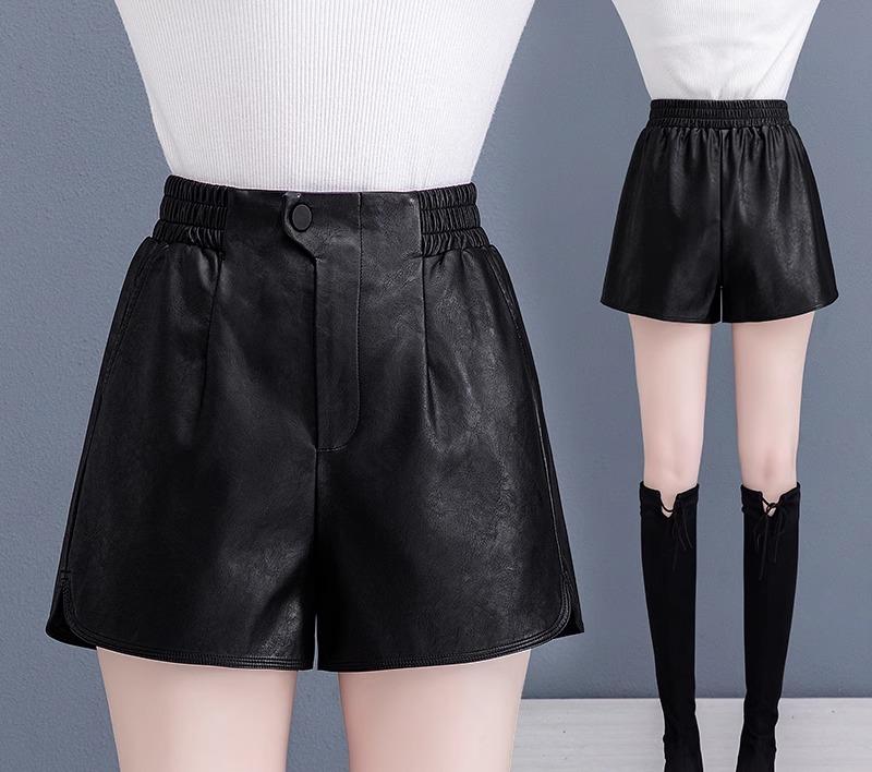 レディース ショートパンツ レザー 秋冬 ハイウエスト ファスナー ポケット 体型カバー 脚長効果 普段使い 旅行 カジュアル 大きいサイズ 無地 黒 茶色