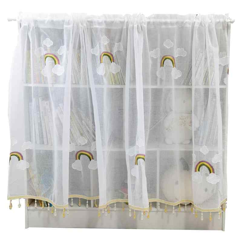 本棚 目隠し カーテン かわいい フレンチ 寝室 リビング 収納 キャビネット 日よけ 遮光 防塵 柔らかい レース ガーゼ 刺繍 雲 レインボー 透け感 穴あけ不要