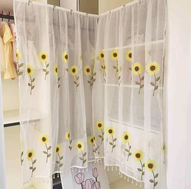 目隠し クローゼット カーテン おしゃれ 寝室 リビング 収納 キャビネット 日よけ 遮光 防塵 レース 刺繍 ひまわり 飾り 透け感 面ファスナー 穴あけ不要