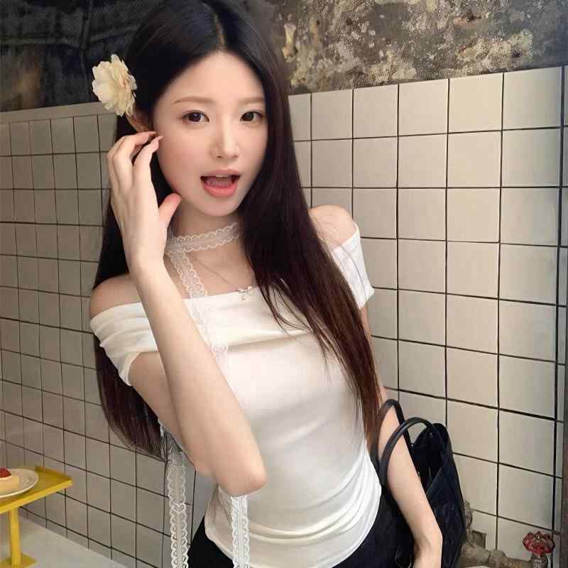 ネックレス 白 レース スカーフ チョーカー風 重ね付け風 首元アクセサリー フェミニン かわいい 華奢 レディース おしゃれ