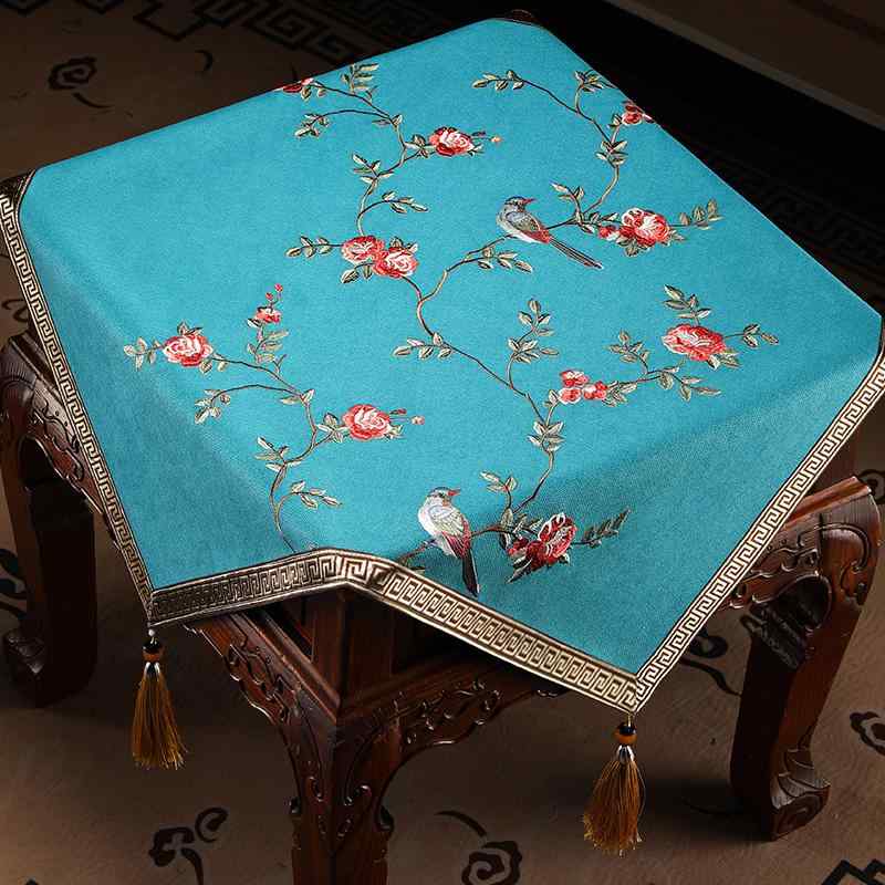 テーブルクロス おしゃれ 中国風 正方形 タッセル 刺繍 リビング 寝室 ダイニング キャビネット 脇机 防塵 カバー 小さめ 装飾 インテリア 小物 シンプル エレガント 赤 青 黄 花 鳥