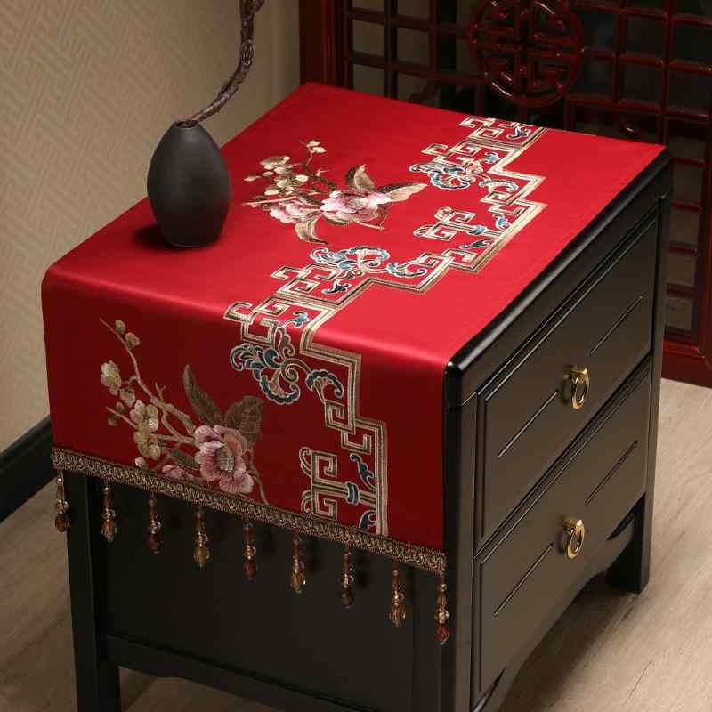 テーブルクロス おしゃれ 中国風 四角形 刺繍 リビング 寝室 ダイニング キャビネット 脇机 防塵 カバー キラキラ 装飾 インテリア 小物 エレガント 赤 青 グレー 花柄 漢字