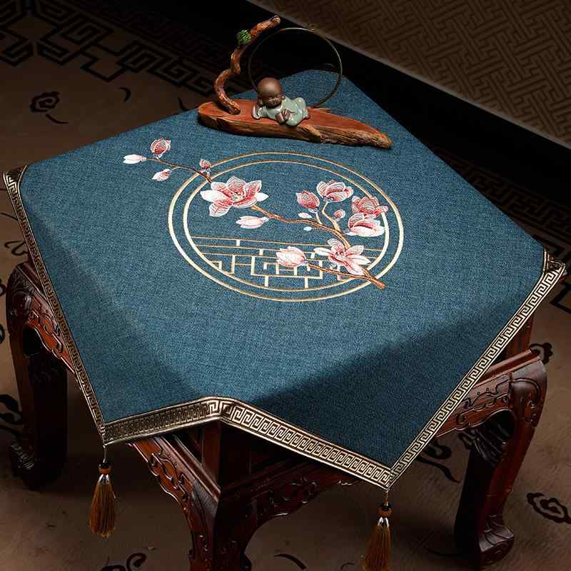 テーブルクロス おしゃれ 中国風 正方形 タッセル 刺繍 リビング 寝室 ダイニング キャビネット 脇机 防水 防塵 カバー 小さめ 装飾 インテリア 小物 シンプル エレガント 赤 ベージュ ネイビー 花柄