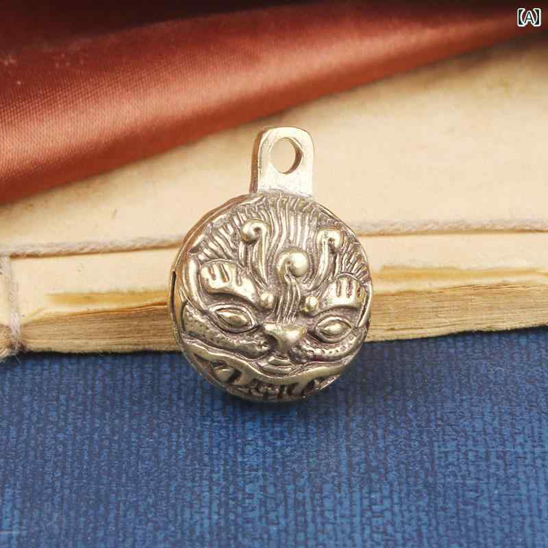真鍮 アクセサリーパーツ ペンダント キーホルダー チャーム ブレスレット トップのみ おしゃれ 金具 彫刻 アンティーク調 ライガー ベル 鈴 DIY 材料 カジュアル 装飾