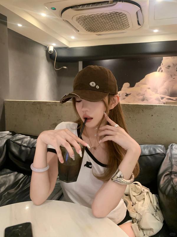 キャップ レディース ボタン ダメージ加工 大きいサイズ アメリカン カジュアル おしゃれ ユニセックス 調節可能 春夏 秋 黒 茶 グレー