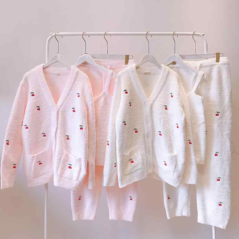 パジャマ レディース 秋冬 暖かい 厚手 さくらんぼ チェリー イチゴ ソフト 3点 セット ルームウェア マタニティ 妊婦 前開き 長袖 かわいい ピンク 白 Vネック キャミソール付き