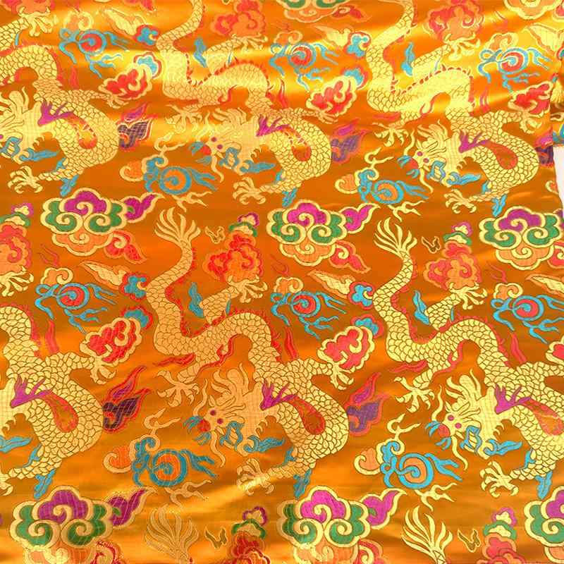 生地 おしゃれ 王 ドラゴン ローブ チャイナ風 豪華 光沢 ゴールド ジャカード 雲 錦織 サテン 漢服 柔らかい クッション カバー エレガント