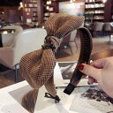 カチューシャ ヘアバンド レディース 女性用 リボン 幅広 歯 滑り止め 滑りにくい かわいい シンプル チェック柄 千鳥格子 布製 普段使い デイリー ブラック ベージュ ブラウン ピンク ネイビー アイボリー