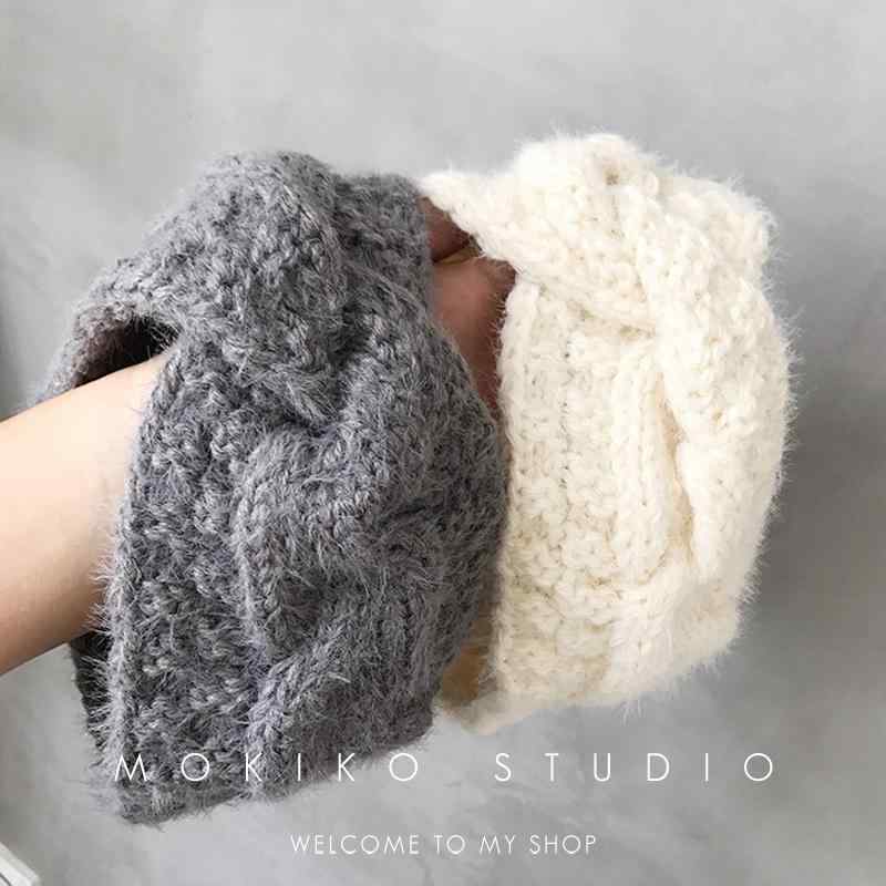 ヘアバンド 韓国風 シック ツイスト クロス モヘア 毛糸 ニット ふわふわ 暖か 秋冬 カジュアル ヘアア..