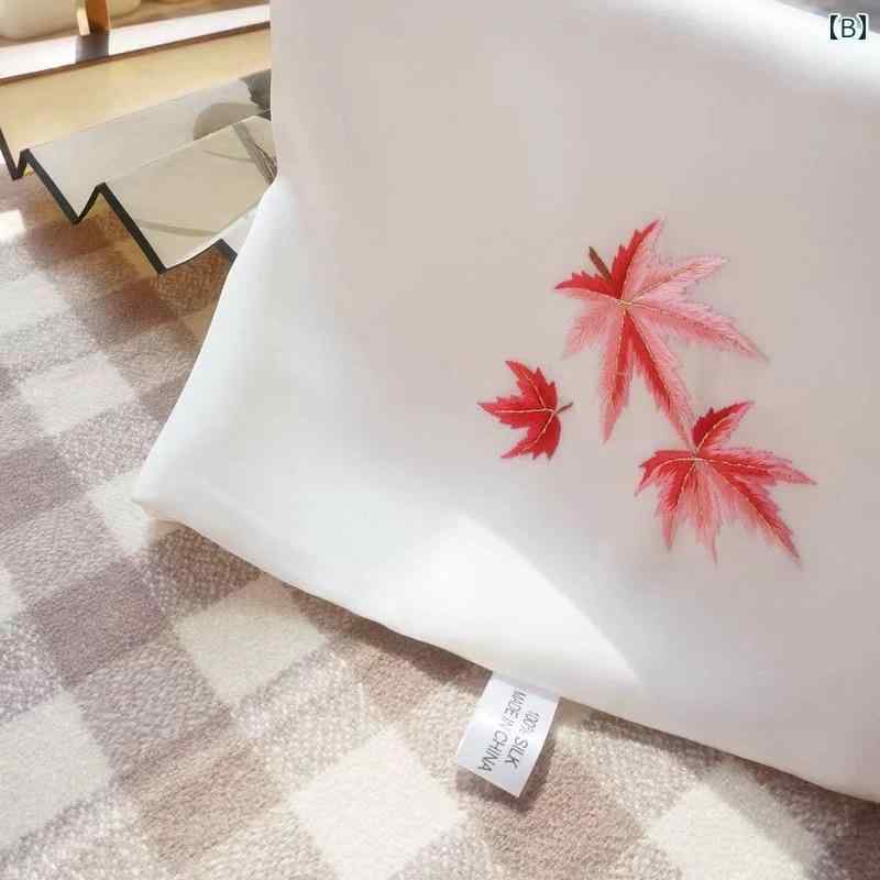 ハンカチ レディース 大人 刺繍 スクエア スカーフ レトロ 楓 エレガント 手拭き 記念日 母の日 青 白 おしゃれ シンプル 無地